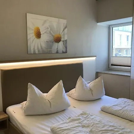 Haus Sudwind Modern Retreat *